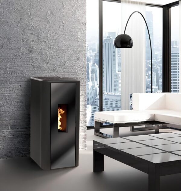 Poêle à granulés étanche Roma – 15 kW (Personnalisable)